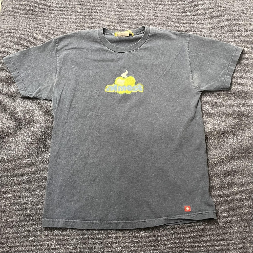 Vintage Y2K Almost Skateboards Smoking Apple Mens Large Logo Graphic T-Shirt